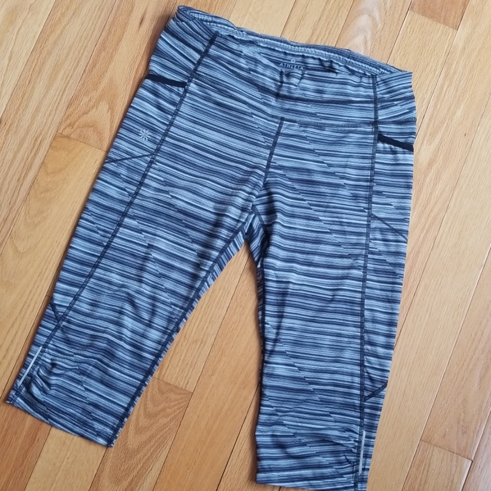 Athleta Crop Leggings